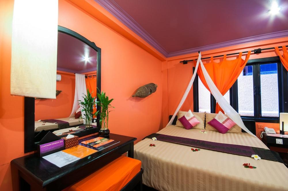 Golden Butterfly Villa Siem Reap Exterior photo