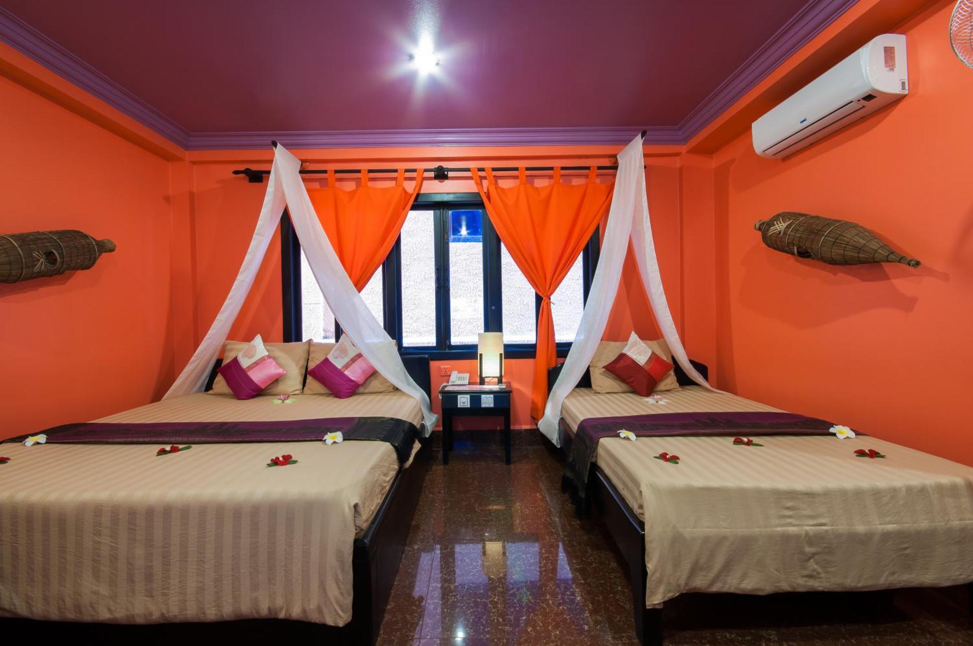 Golden Butterfly Villa Siem Reap Exterior photo