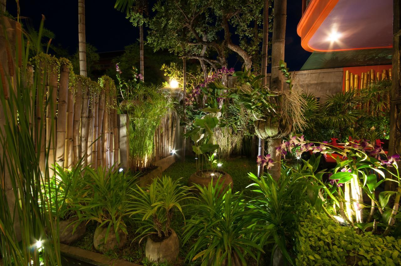 Golden Butterfly Villa Siem Reap Exterior photo